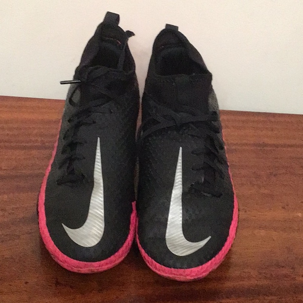 Nike Black and Pink Athletic Shoes